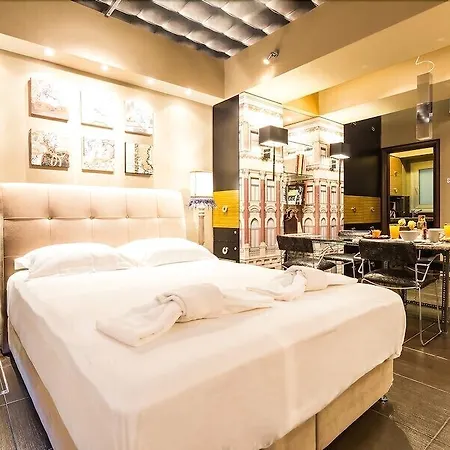 Apartment Outstanding In Kolonaki Near The Metro Athens